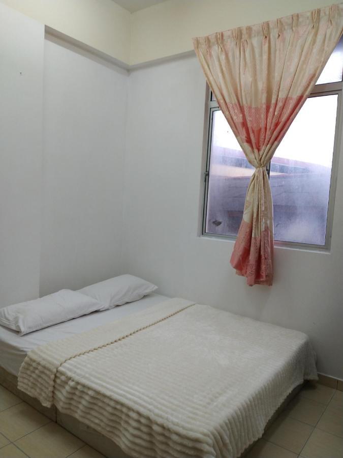 Homestay Kuala Terengganu Near Batu Burok, Hospital Hsnz, Ktcc Mall, Drawbridge A Extérieur photo